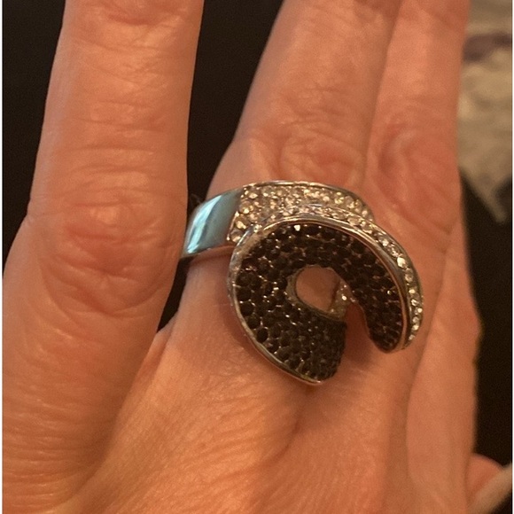 Ebony and Crystal Cocktail Ring - Picture 3 of 5